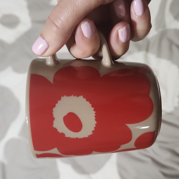 Marimekko Oiva Unikko mug and a plate set - Picture 5 of 7